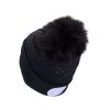 sapka, fekete, pomponnal, kötött, kivehető LED homloklámpával, 4×45 Lumen; USB tölthető Li-ion, 3funkció (100%-75%-50%)