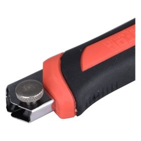   tapétavágó kés, 18mm fémház, öntöltős gum. 3 pengével, tripla vágóéllel, csavaros rögzítővel, pótpenge: 9123A, 8855091