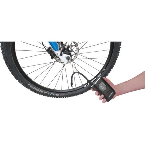 akkus légkompresszor 7,4V, 2000 mAh Li-ion akku, max. 10,3 Bar