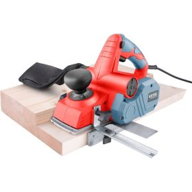   gyalugép 900W, 17.000 1/perc, kés: 82mm, mélység: 0-3,0 mm, falcolás: 0 -24,0 mm
