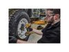 DEWALT Akkus ütvecsavarozó 18 V szénkefe nélküli 1/2" 812 Nm (Akku + töltő nélkül)