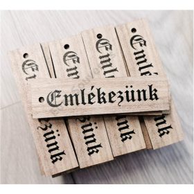 FA TÁBLÁCSKA EMLÉKEZÜNK 7X2 CM