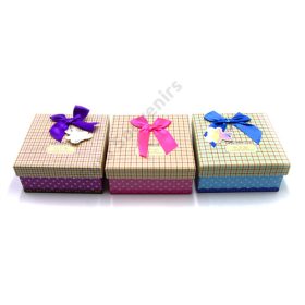 PAPÍRDOBOZ 3/120  13x13x6 cm 3 féle