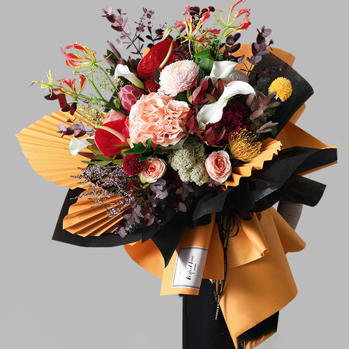 CSOMAGOLÓPAPÍR KRAFT 58 CMx5,5 M 1/50 10 SZÍNBEN VÍZÁLLÓ