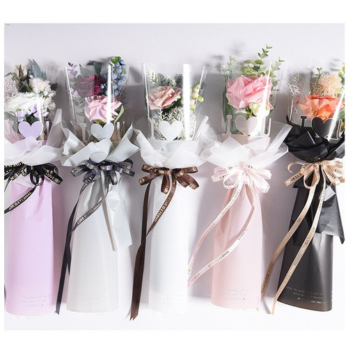 CSOMAGOLÓFÓLIA 40 DB 55x30CM 1/80 4 SZÍNBEN