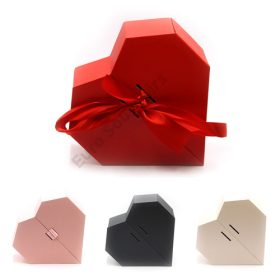 PAPÍRDOBOZ SZÍV 1/20 24,5x24x10 cm 4 SZÍNBEN