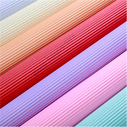 HULLÁMPAPÍR 20 DB 67X49 CM 1/60 14 SZÍNBEN