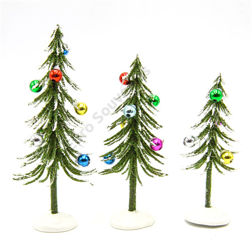 MŰFENYŐ 3 DB GÖMBÖKKEL 1/100 6x15;5x13;4x11 cm