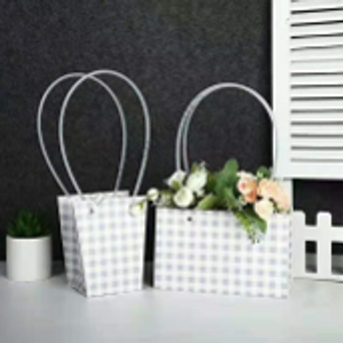 VIRÁGTASAK 10/400 15,5x13x9,5 cm 3 SZÍNBEN