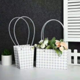 VIRÁGTASAK 10/300 22x13,5x10 cm 3 SZÍNBEN