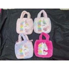 TÁSKA UNIKORNISOS 1/300 27x26 cm 4 FÉLE