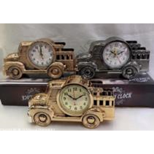 ÓRA AUTÓS 1/120 19x10,5x6 cm 4 FÉLE