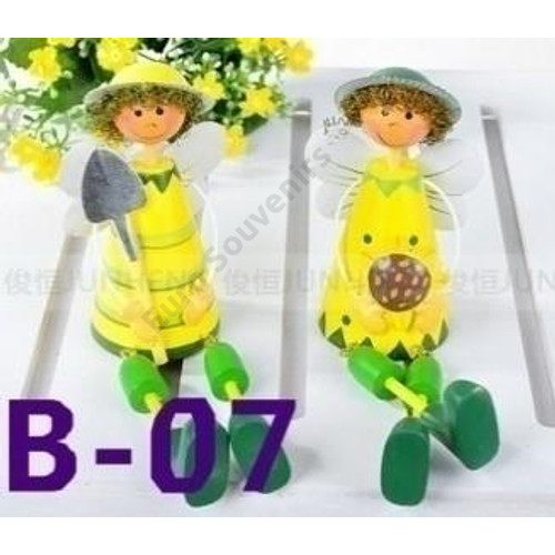 LÓGÓLÁBÚ FIGURA FA 2 DB 1/36 8x5 cm LÁB: 9 cm 2 FÉLE