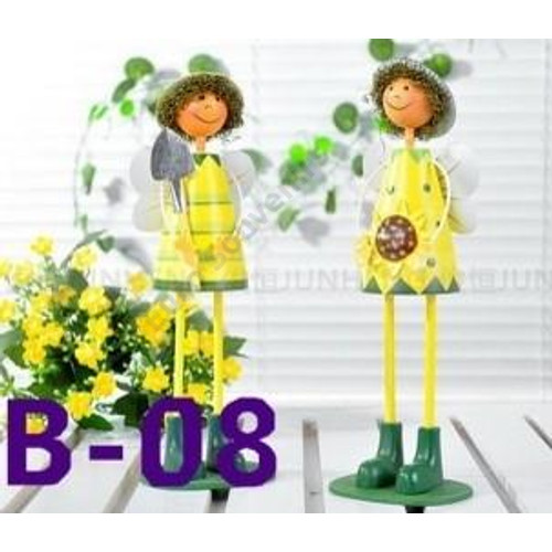 FIGURA FA ÁLLÓ 2 DB 1/36 15x6 cm 2 FÉLE