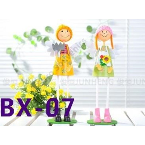 FIGURA FA ÁLLÓ 2 DB 1/24 23x9,5 cm 2 FÉLE