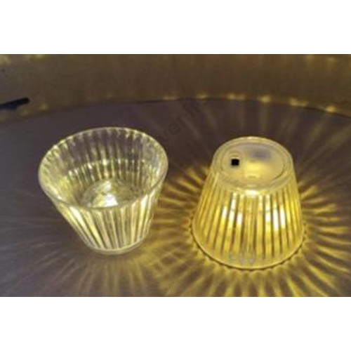 MÉCSES LEDES MELEG FÉNYŰ 12/240 6,7x5 cm 