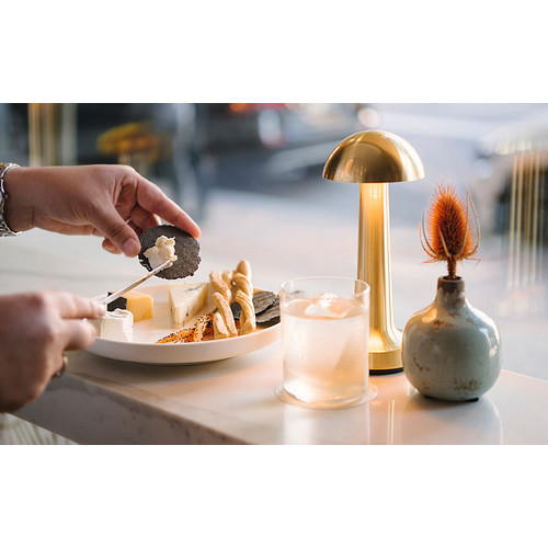 LED ASZTALI LÁMPA 1/30 10x22 cm ARANY