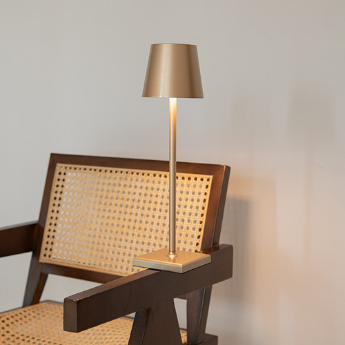 LED ASZTALI LÁMPA 1/10 10x38 cm EZÜST