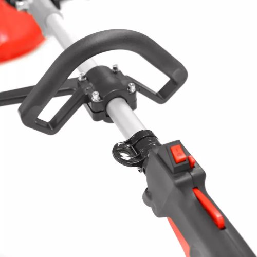 BENZINMOTOROS FŰSZEGÉLYNYÍRÓ