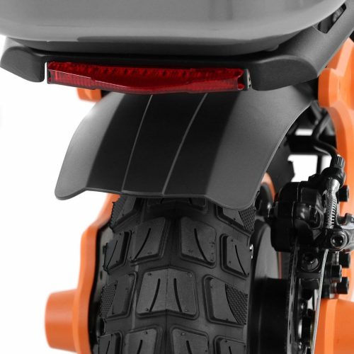 AKKUMULÁTOROS ROLLER