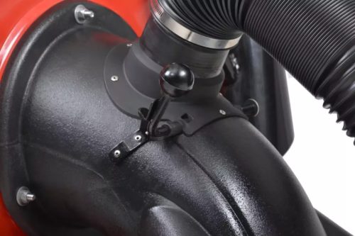 B.LOMBSZÍVÓ/APRÍTÓ GYŰJTŐS ÖNJÁRÓ