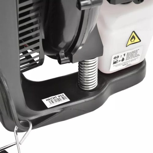 BENZINMOTOROS LOMBFÚVÓ