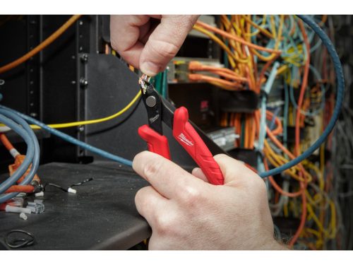 MILWAUKEE Műszerész mini oldalcsípő fogó