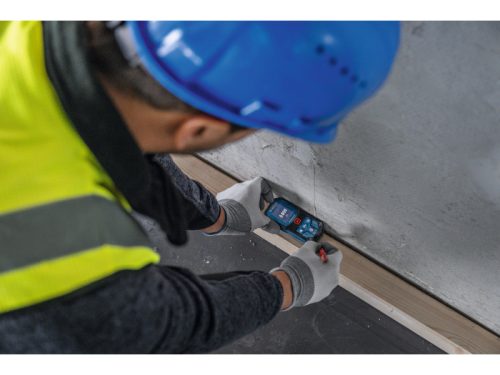 BOSCH Lézeres távolságmérő 0,05 – 40 m-ig (piros) GLM 40-31 IP 65