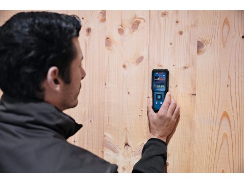 BOSCH Mérőhegy nélküli nedvességmérő műszer 2,4"-os LCD kijelzővel GMM 1-15 IP65