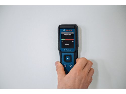 BOSCH Mérőhegy nélküli nedvességmérő műszer 2,4"-os LCD kijelzővel GMM 1-15 IP65