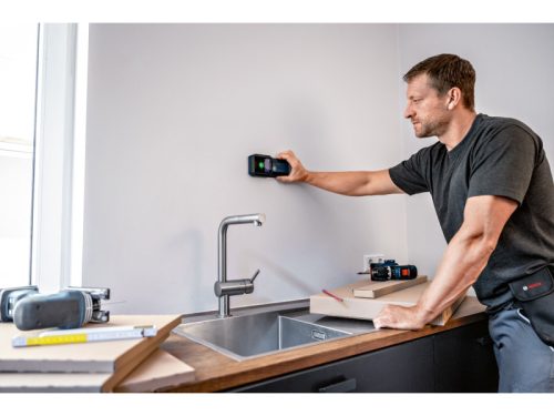 BOSCH Falszkenner GMS 120-27 védőtáskában (1 x BA 3,7V 1,0 Ah akku + USB-C kábel) IP54