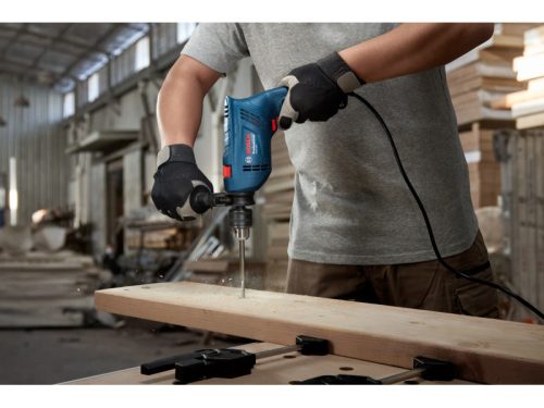 BOSCH Ütvefúrógép GSB 600 / 600 W