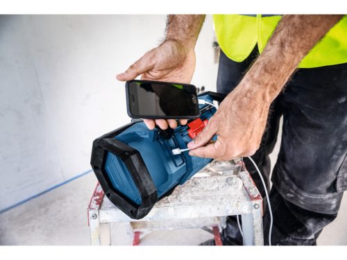 BOSCH Akkus Bluetooth Rádió GPB18V-3C 10W IP 54 (Akku és töltő nélkül)