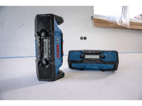 BOSCH Akkus Bluetooth Rádió GPB18V-3C 10W IP 54 (Akku és töltő nélkül)