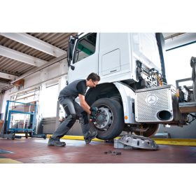   BOSCH BITURBO Akkus ütvecsavarozó 3/4" GDS 18V-1050 HC 1700/1050 Nm (akku és töltő nélkül)