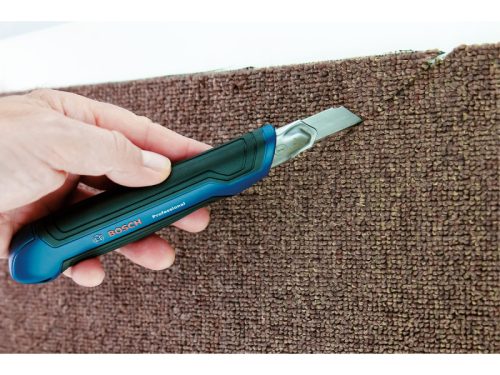 BOSCH Törhető pengés kés 18 mm automata zár, gumi markolat