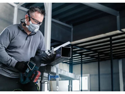 BOSCH PRO Szablyafűrészlap fémre S 1137 BEF 225 mm / 14+16+18 TPI bimetál (25 db)