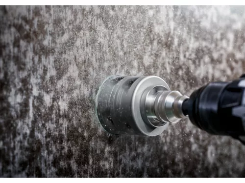 BOSCH PRO Körkivágó menetes / 68 mm Multi Material