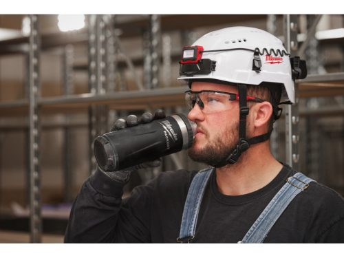 MILWAUKEE Kulacs Fekete 710 ml PACKOUT™