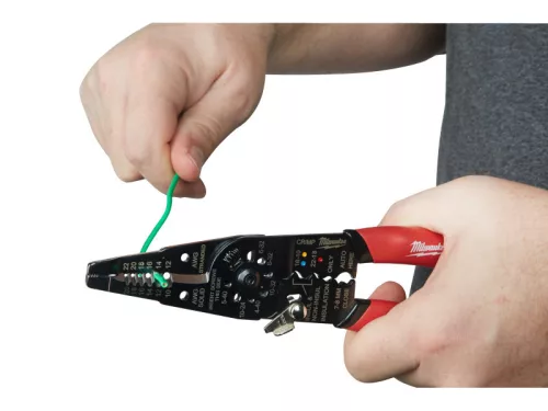 MILWAUKEE Blankoló és krimpelő fogó 0,75 - 6,0 mm2