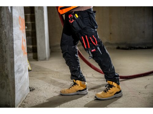 MILWAUKEE FREEFLEX™ Általános munkanadrág fekete 245 g/m2 / 46-os W30/L32