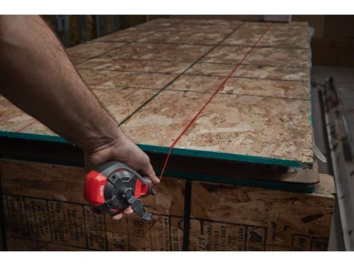 MILWAUKEE Festőzsinór piros krétaporral 30 fm (1,5 mm-es vonalszélesség)