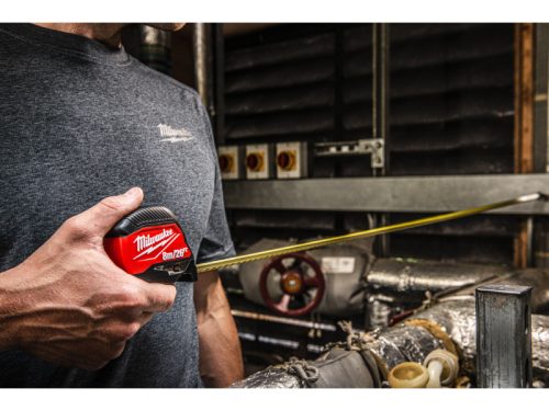 MILWAUKEE Mérőszalag mágneses prémium 8 m/26 láb x 30 mm (GEN 4)