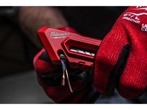 MILWAUKEE Multifunkciós kompakt kés