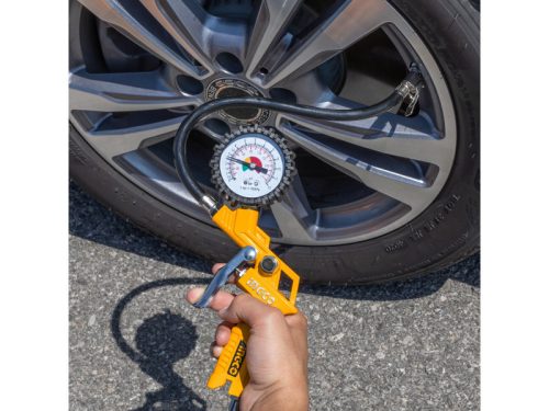 INGCO Kerékfúvató pisztoly nyomásmérővel 0-8,5 bar 1/4"