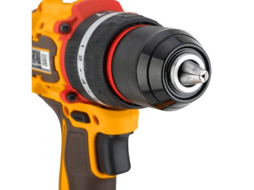 INGCO Akkus ütvefúró-csavarozó 66 Nm szénkefe nélküli 20 V (2 x 2,0 Ah akku + töltő)