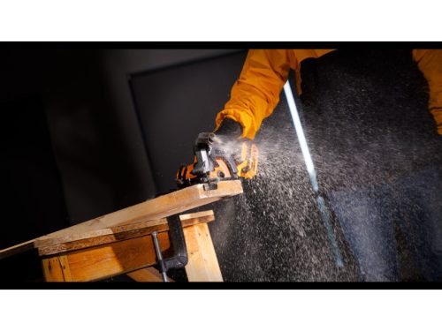 INGCO Akkus körfűrész 140 mm szénkefe nélküli 20 V (akku és töltő nélkül)