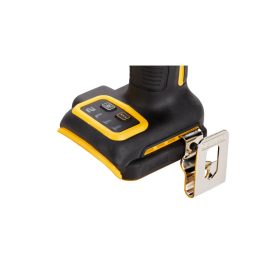   DEWALT Akkus ütvecsavarozó 18 V 1/2" 406 Nm (2 x 5,0 Ah akku + töltő + TSTAK) DCF922P2T