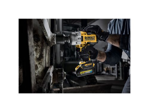 DEWALT Akkus ütvecsavarozó 18 V 3/4" 1898/2584 Nm (akku + töltő nélkül)