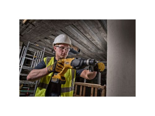 DEWALT Akkus fúrókalapács 18 V szénkefe nélküli 2,6 J (1 x 4,0 Ah akku + töltő) DCH133M1